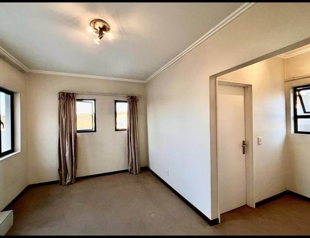 1 BEDROOM APARTMENT FOR SALE IN PAULSHOF